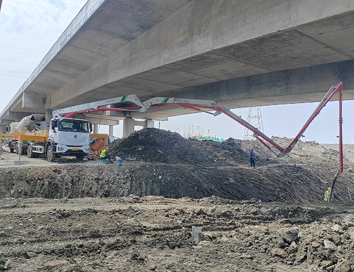 轻灵稳省！K8凯发·国际官方网站33米泵车领航新城镇基建