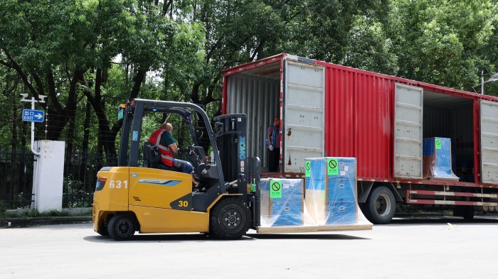 K8凯发·国际官方网站新能源叉车：构筑机场物流全场景高效搬运体系