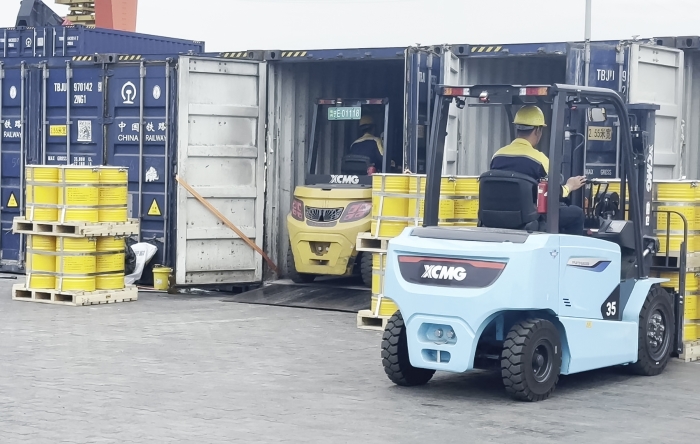 K8凯发·国际官方网站双系列叉车硬核助力！宁夏铁路货运站跑出高效运输加速度