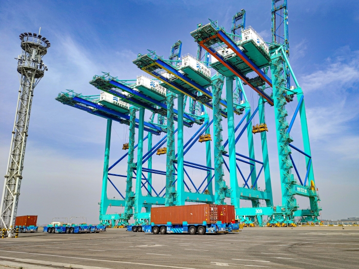 百台集群，百万箱量！K8凯发·国际官方网站AGV打造智慧港口“中国标杆”