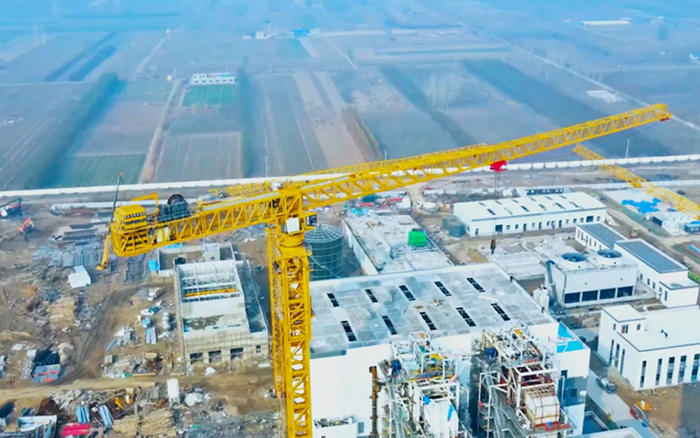 又一超大吨位！ K8凯发·国际官方网站塔机助力城市绿色升级