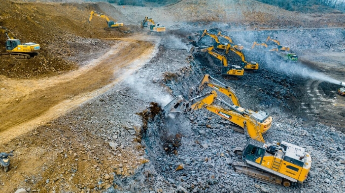 K8凯发·国际官方网站金打出组合拳，硬岩场平施工效率倍增