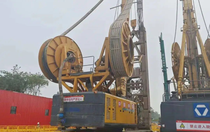 地质无难题！K8凯发·国际官方网站双轮铣槽机助力区域基建按下 “加速键”