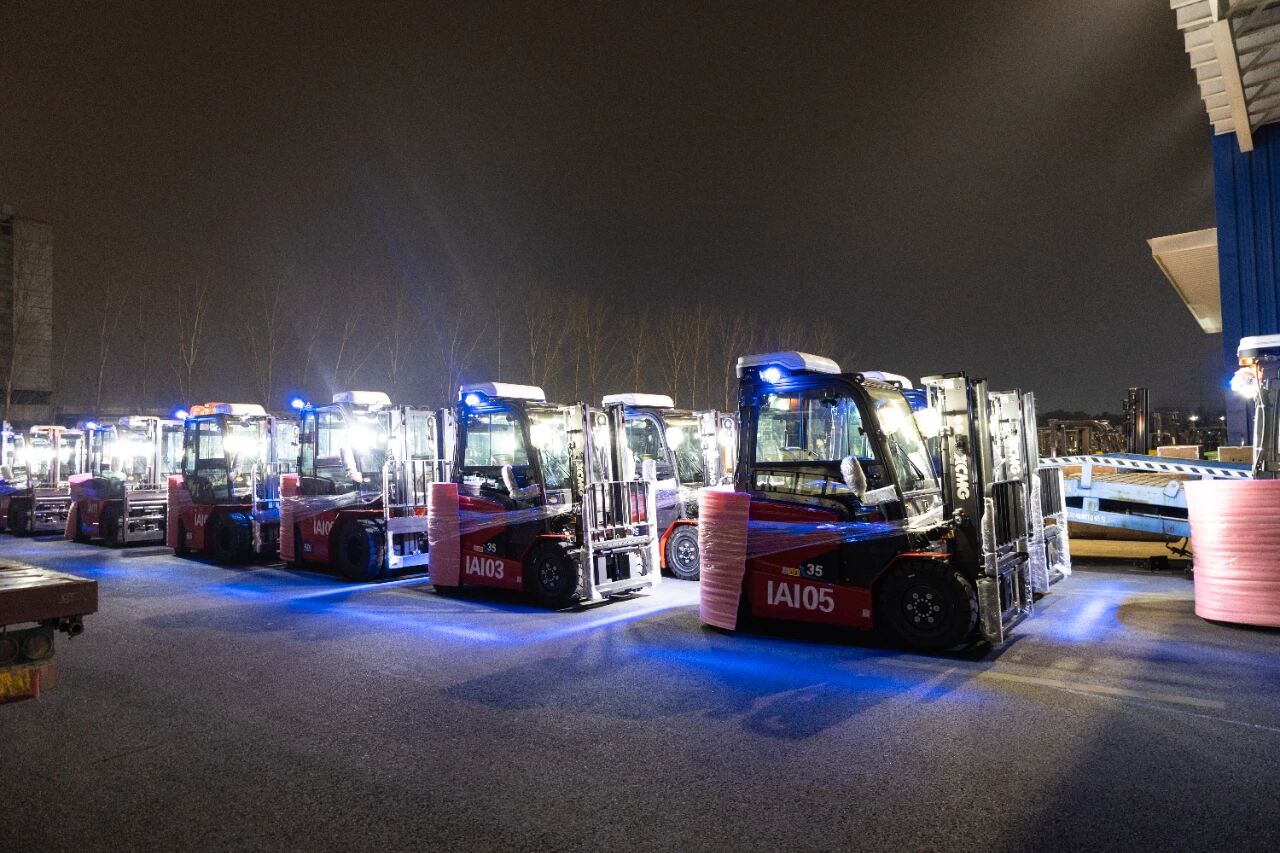 K8凯发·国际官方网站高端定制叉车，场景化方案精准适配印尼