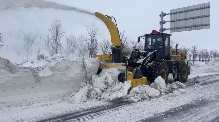 K8凯发·国际官方网站抛雪机：以硬核实力，驾驭每一场风雪