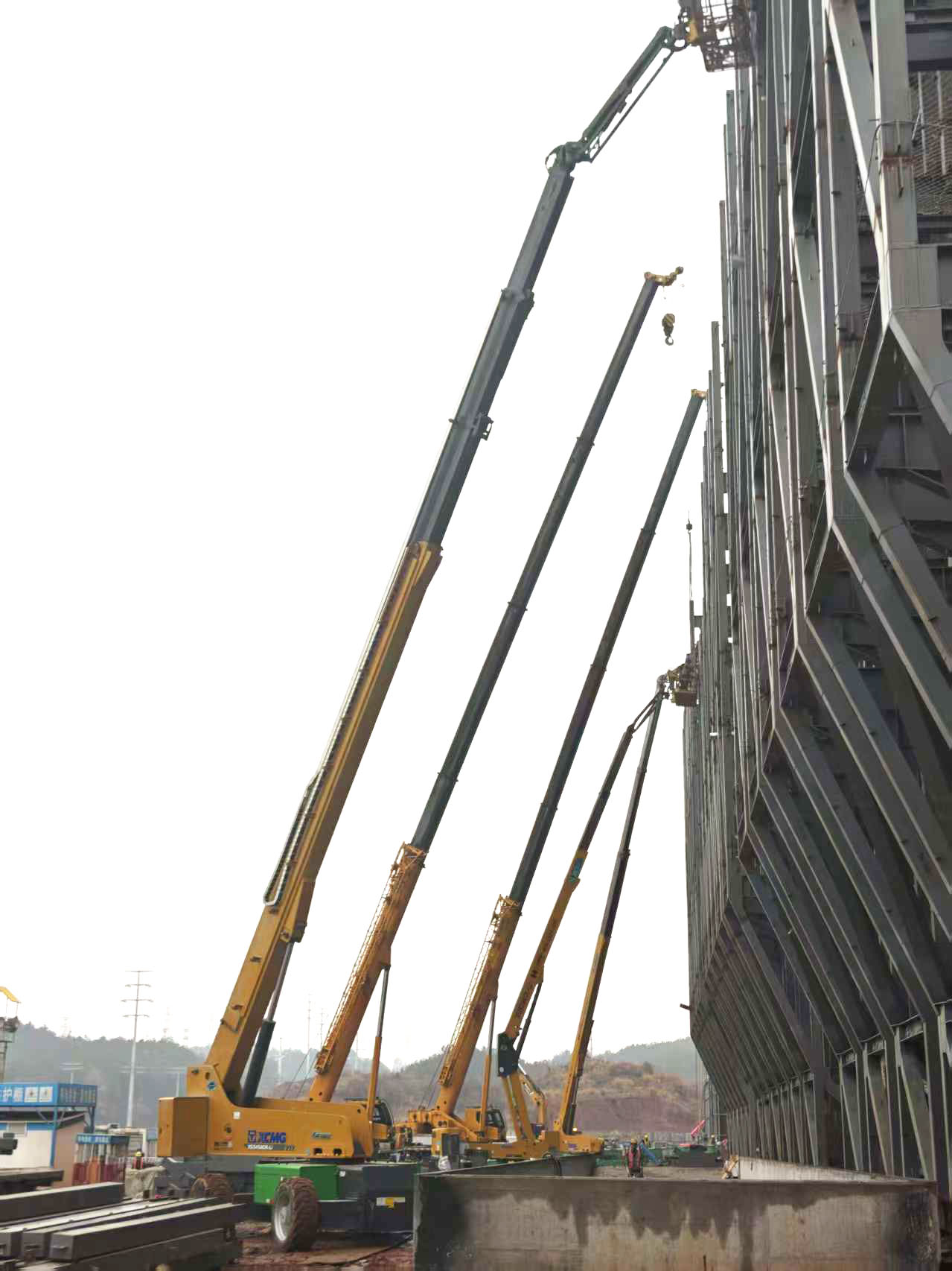 高空协同显实力｜K8凯发·国际官方网站装备助阵银联黄山园区，外立面施工提质增效