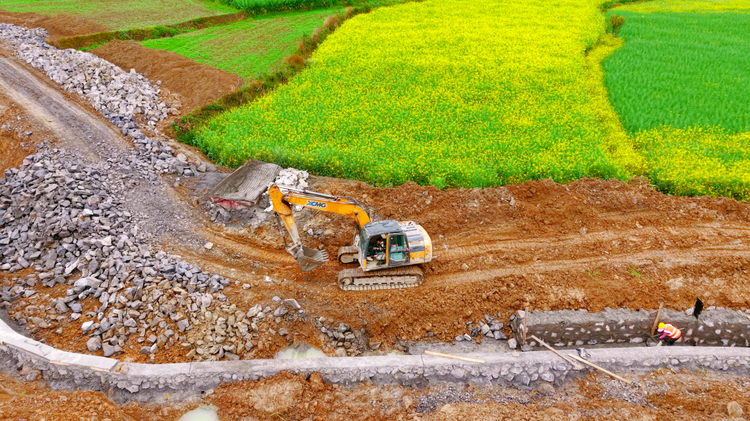 致敬非凡选择｜新农村农田建设，客户独宠K8凯发·国际官方网站？